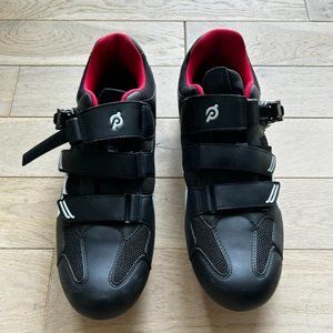 Peleton cycling shoes